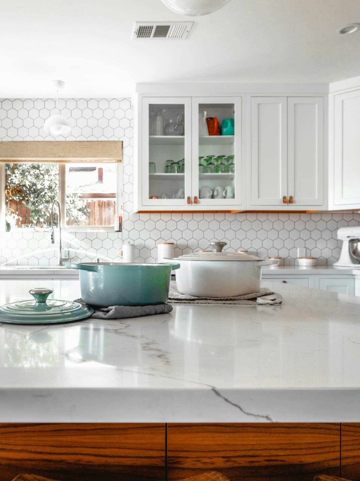 COCINA Cómo decorar una cocina práctica y bonita