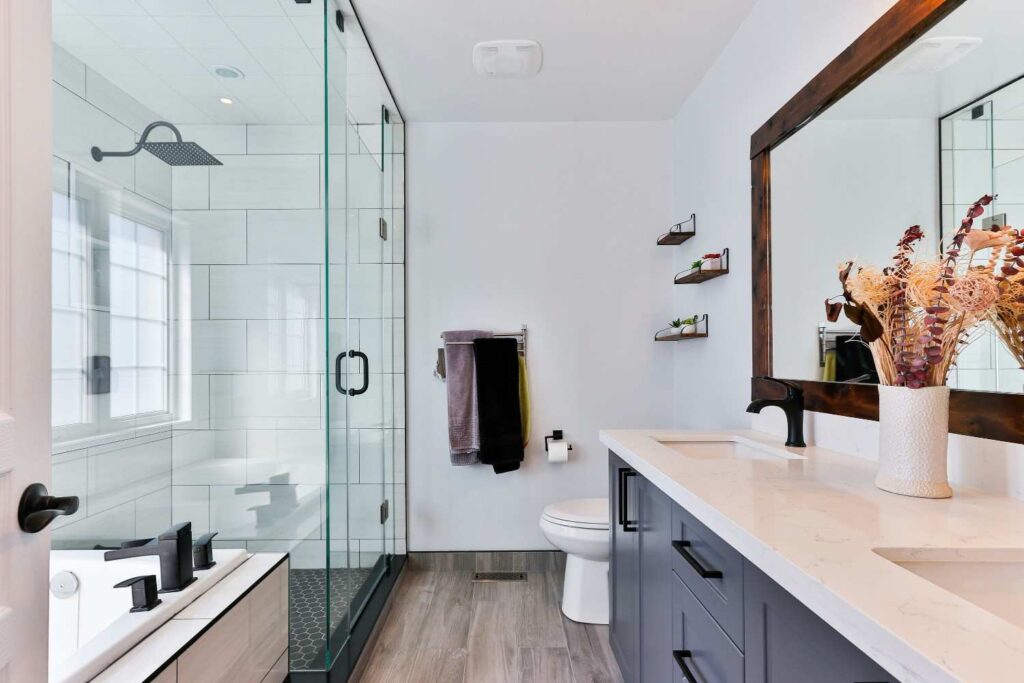 CÓMO DECORAR UN BAÑO PASO A PASO CÓMO DECORAR UN BAÑO PASO A PASO